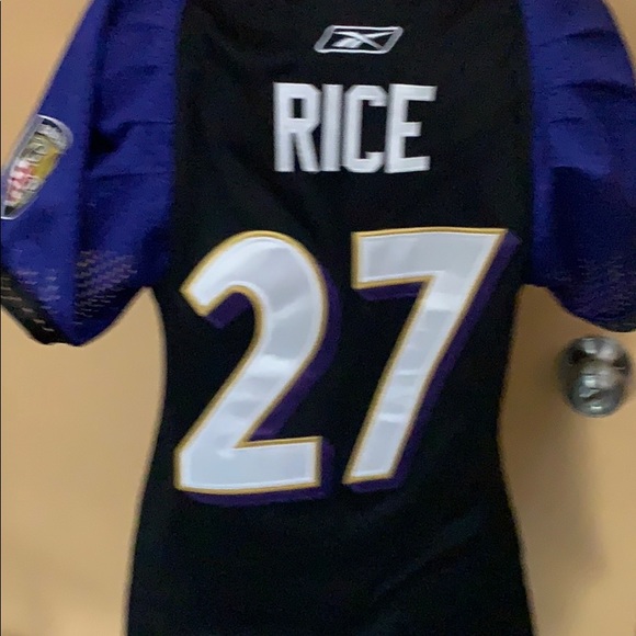 NFL Baltimore Ravens Jersey -Ladies size s - Picture 5 of 7